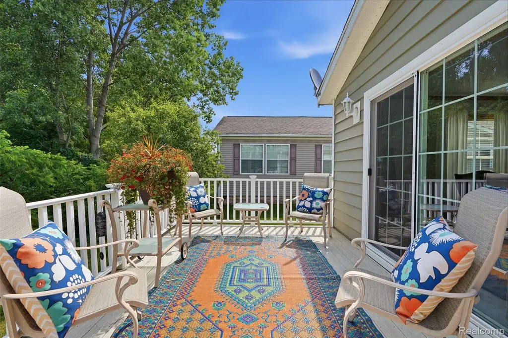 11979 Cedarbrook Drive Green Oak Township MI 48178