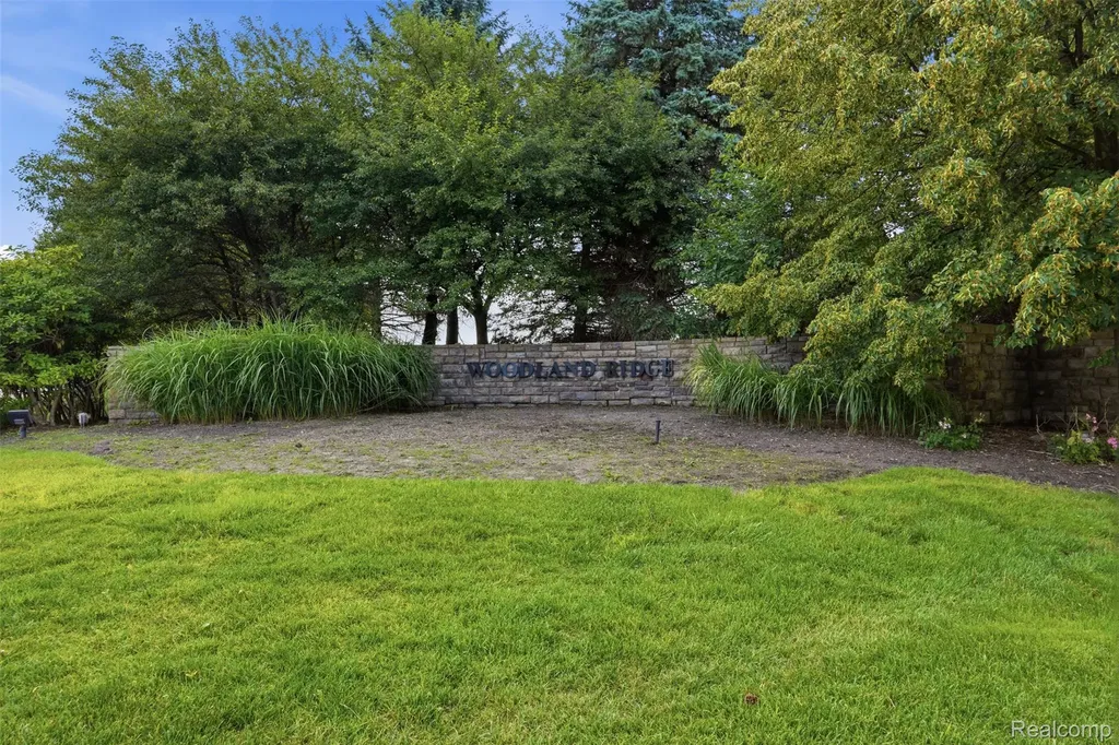 11979 Cedarbrook Drive Green Oak Township MI 48178