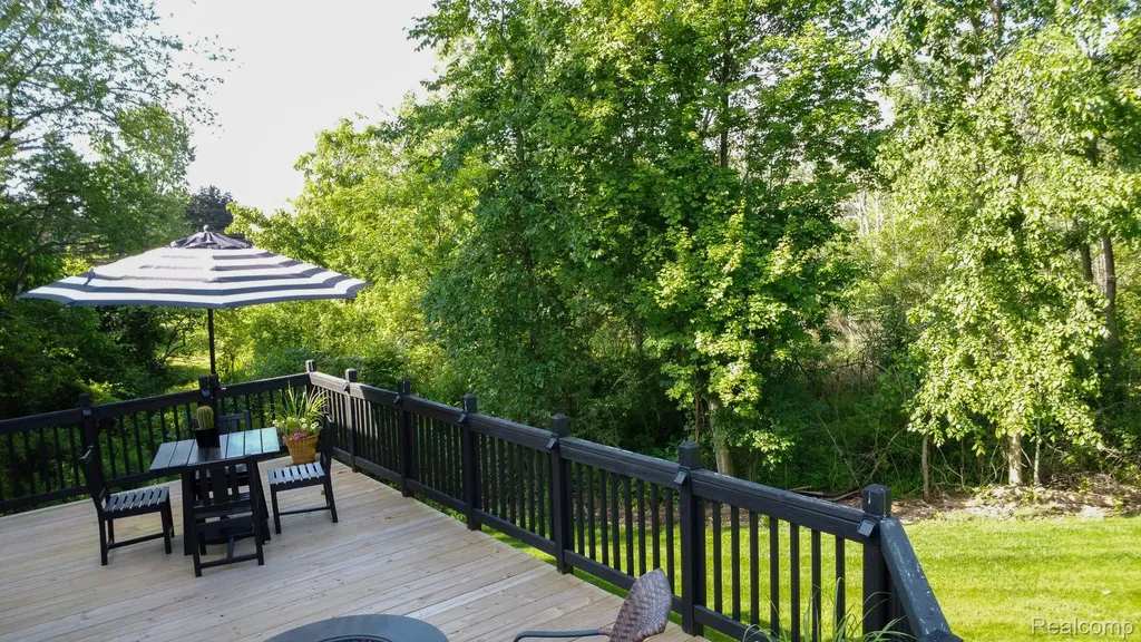 3094 Waldon Park Drive Orion Charter Township MI 48359