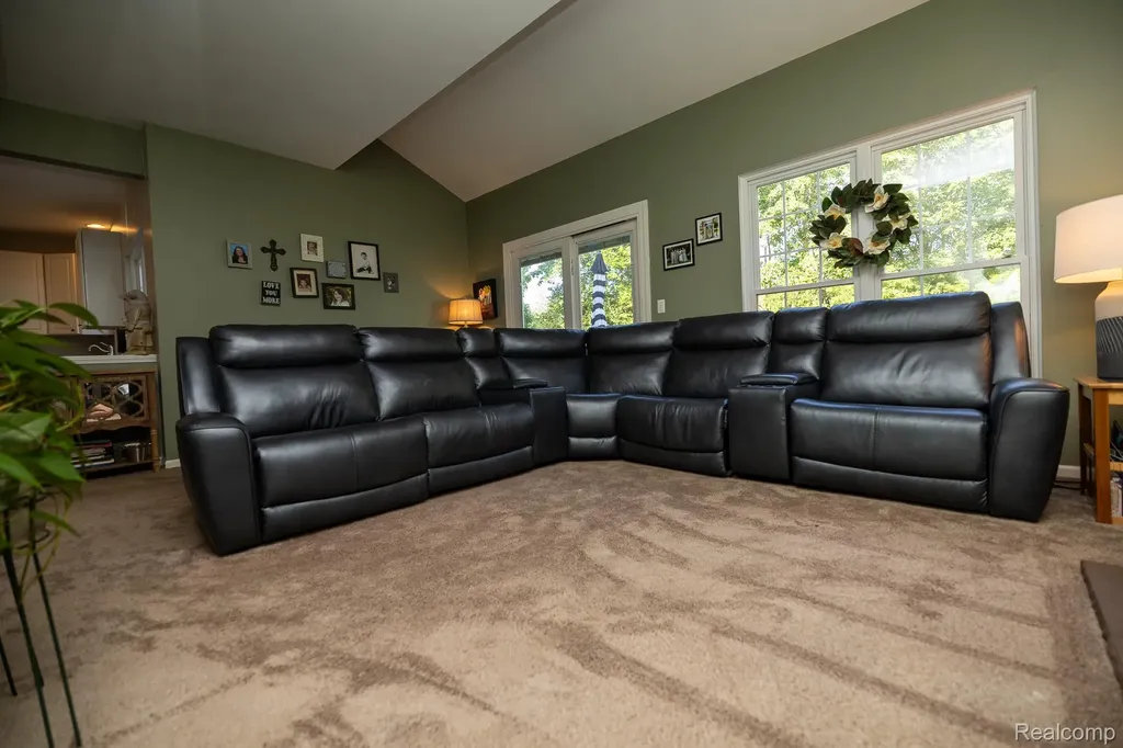 3094 Waldon Park Drive Orion Charter Township MI 48359