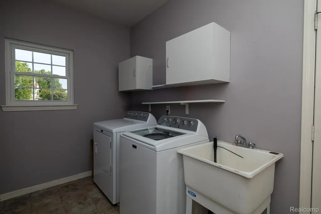 3094 Waldon Park Drive Orion Charter Township MI 48359
