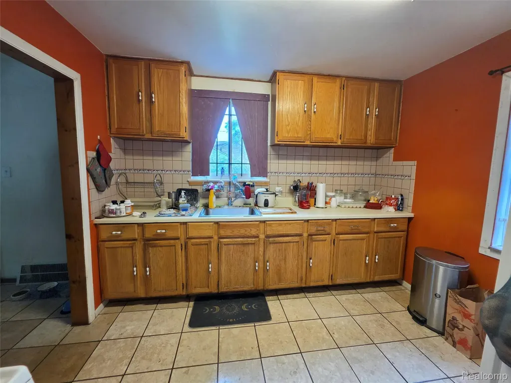 15832 Griggs Street Detroit City MI 48238