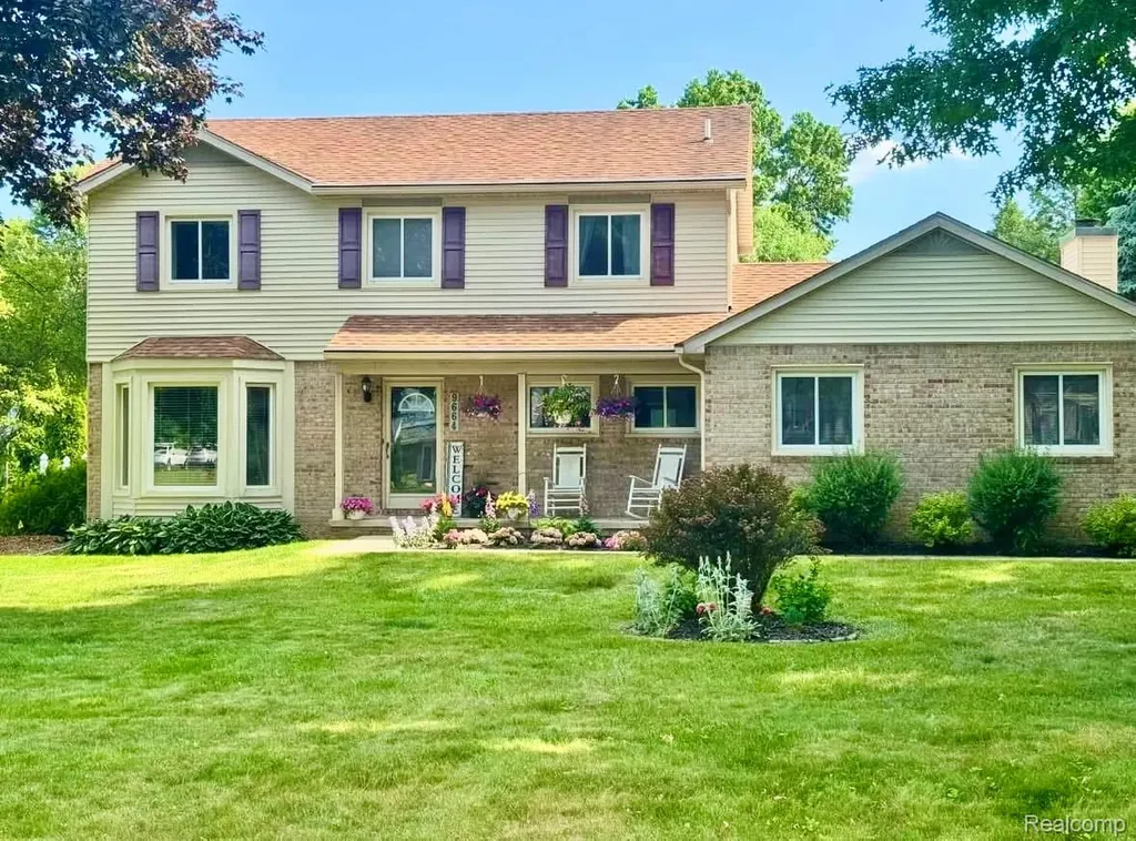 9664 Alger Drive Brighton Township MI 48114