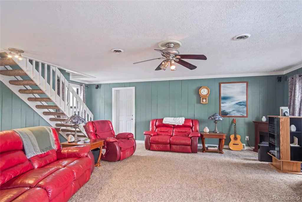 10075 Graham Drive Springfield Charter Township MI 48348