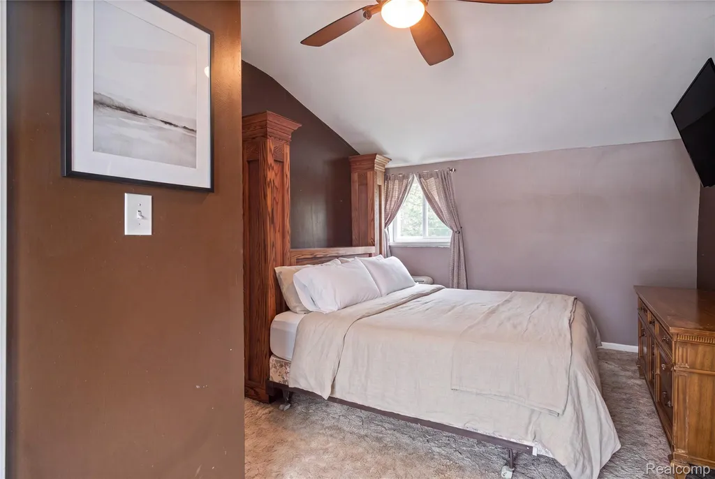 10075 Graham Drive Springfield Charter Township MI 48348
