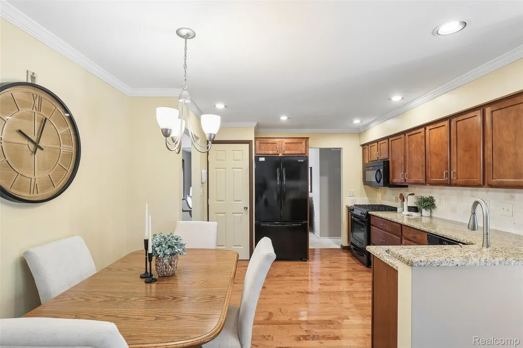 42698 Keystone Lane Canton Charter Township MI 48187