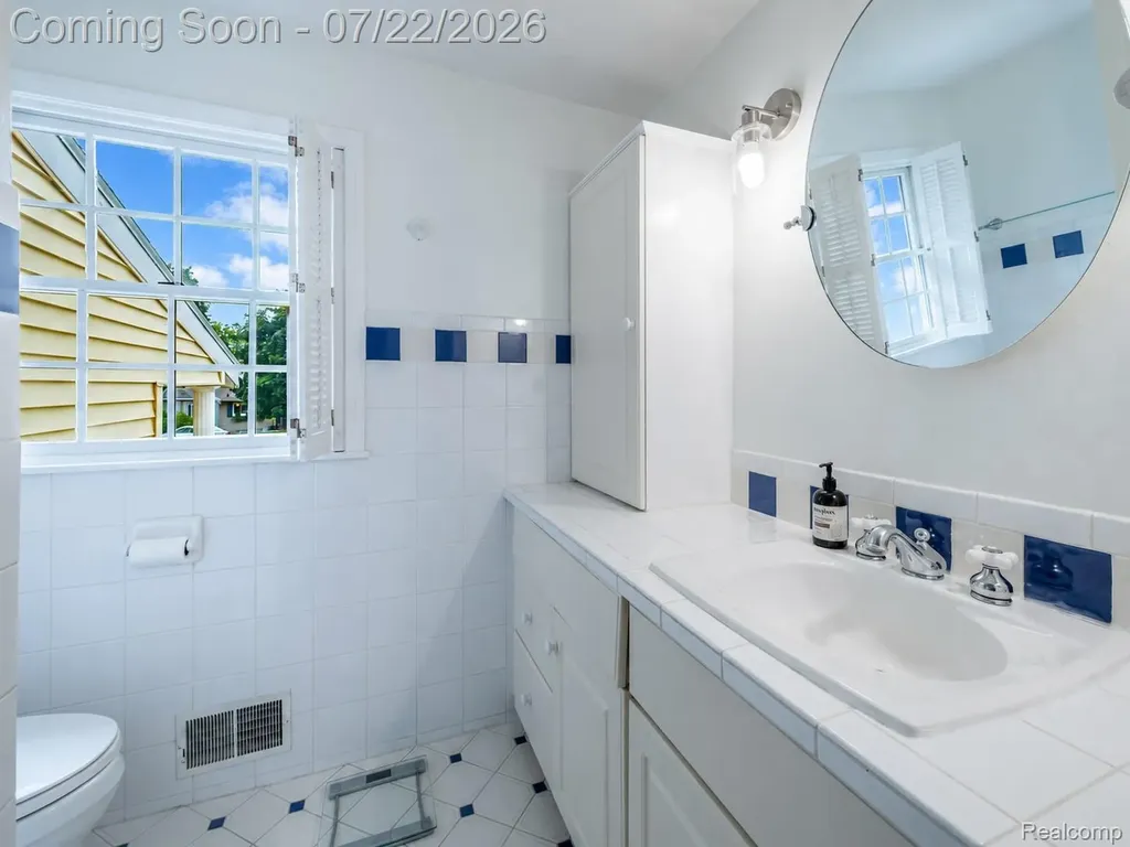 204 Terrace Court Grand Blanc City MI 48439