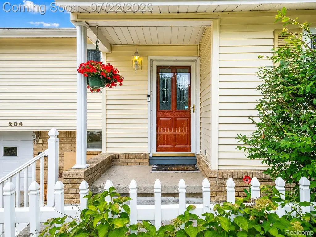 204 Terrace Court Grand Blanc City MI 48439