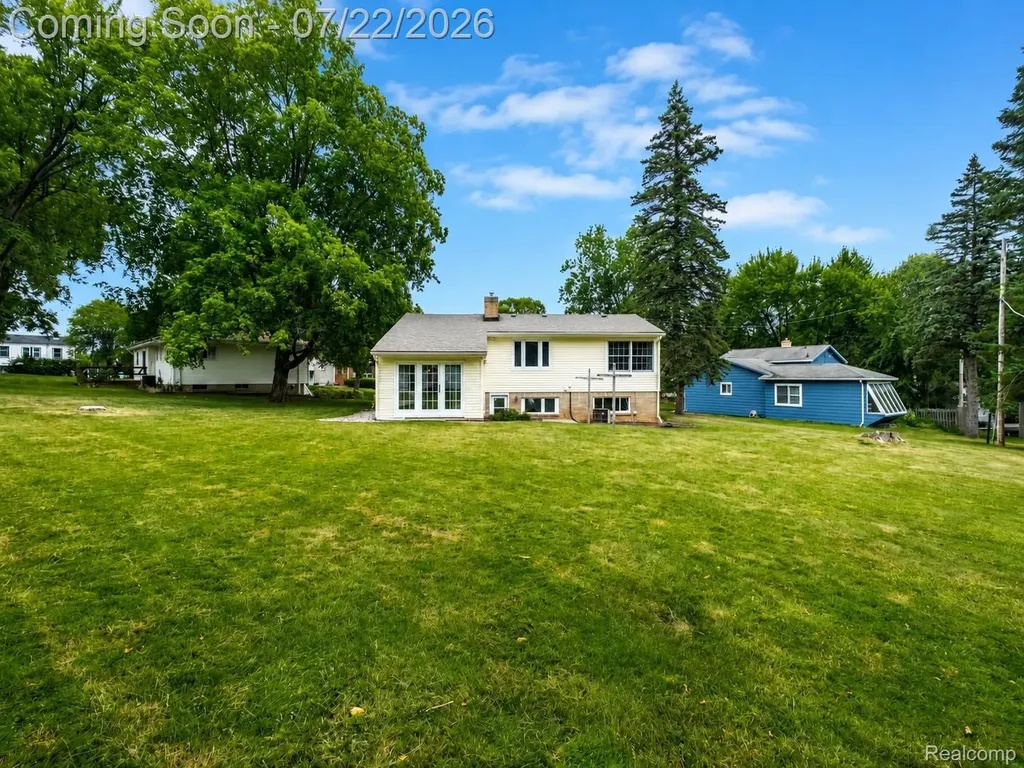 204 Terrace Court Grand Blanc City MI 48439