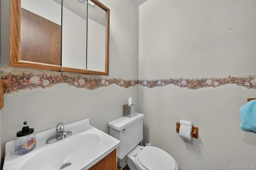4430 N Center Road Genesee Charter Township MI 48506