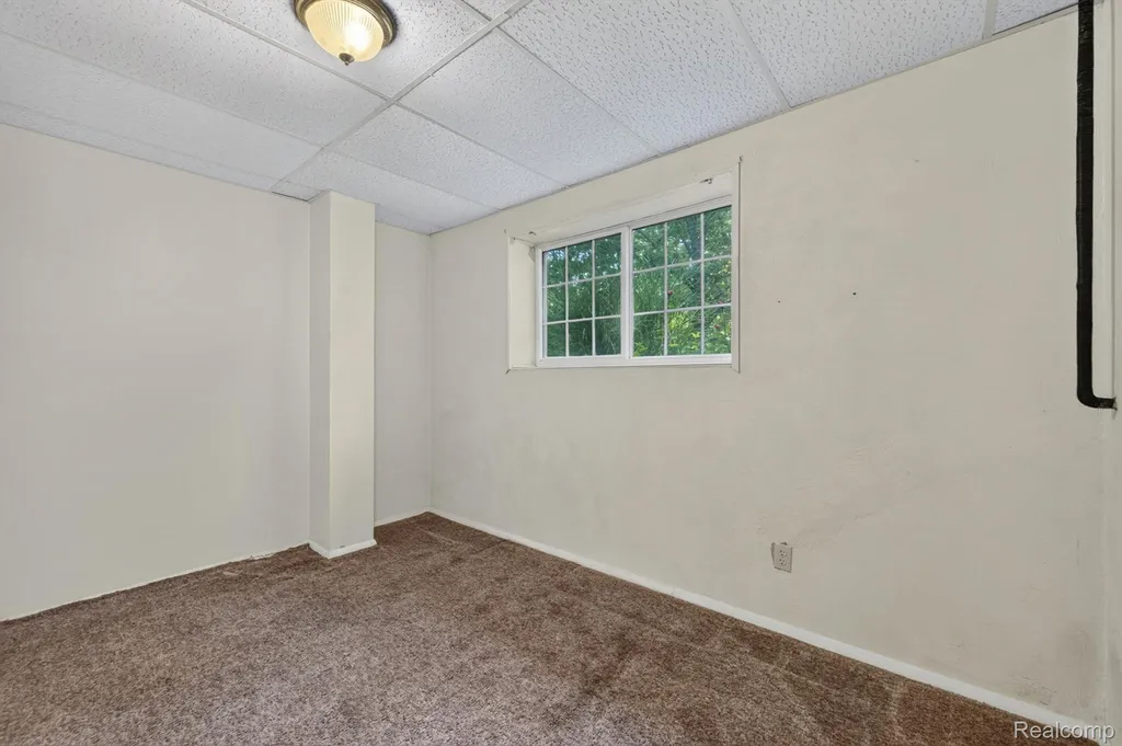 4430 N Center Road Genesee Charter Township MI 48506