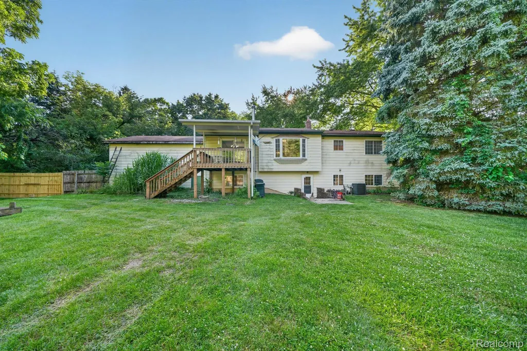 4430 N Center Road Genesee Charter Township MI 48506