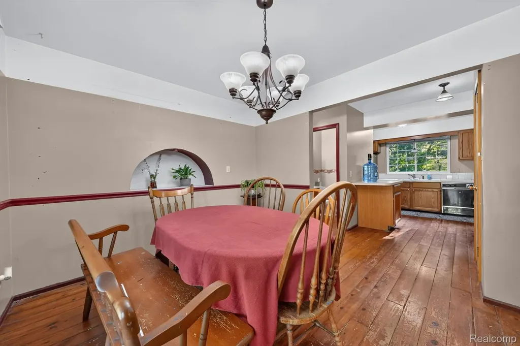 4430 N Center Road Genesee Charter Township MI 48506