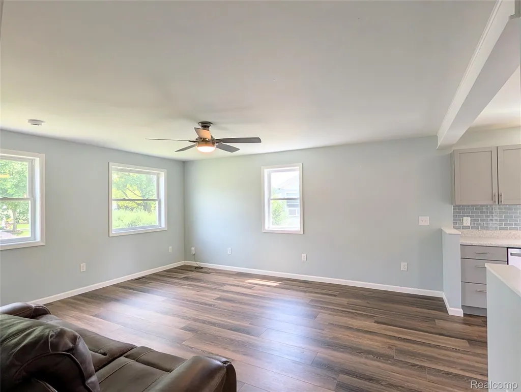 4281 Ale Street Cass City Village MI 48726