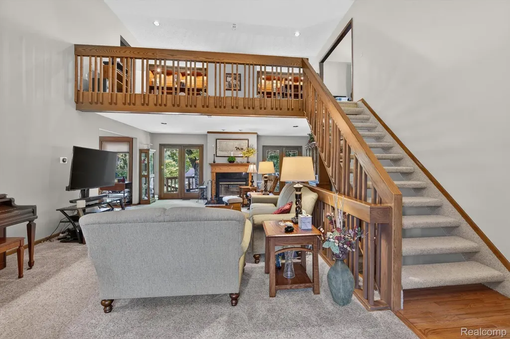9968 Timothy Lane Green Oak Township MI 48178