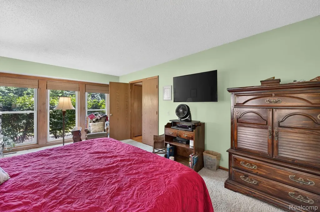9968 Timothy Lane Green Oak Township MI 48178