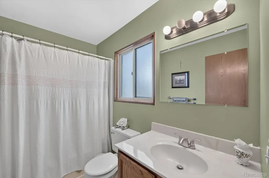 9968 Timothy Lane Green Oak Township MI 48178