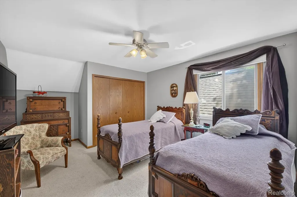 9968 Timothy Lane Green Oak Township MI 48178
