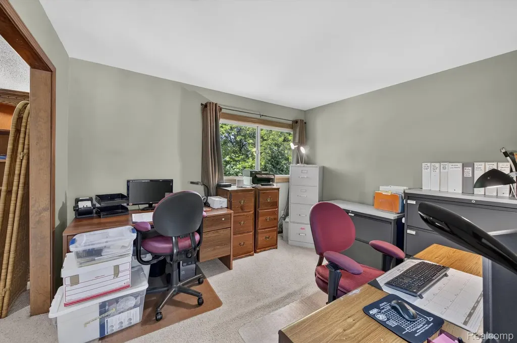 9968 Timothy Lane Green Oak Township MI 48178