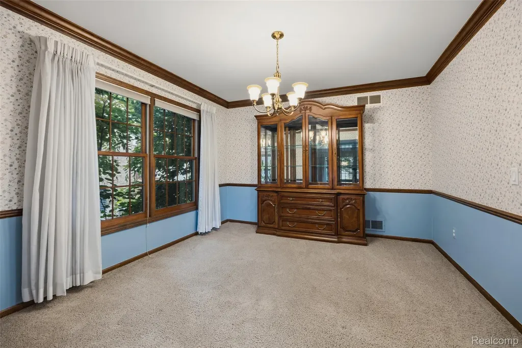 1765 Robindale Avenue Dearborn City MI 48128