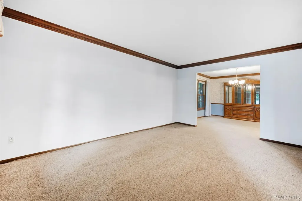 1765 Robindale Avenue Dearborn City MI 48128