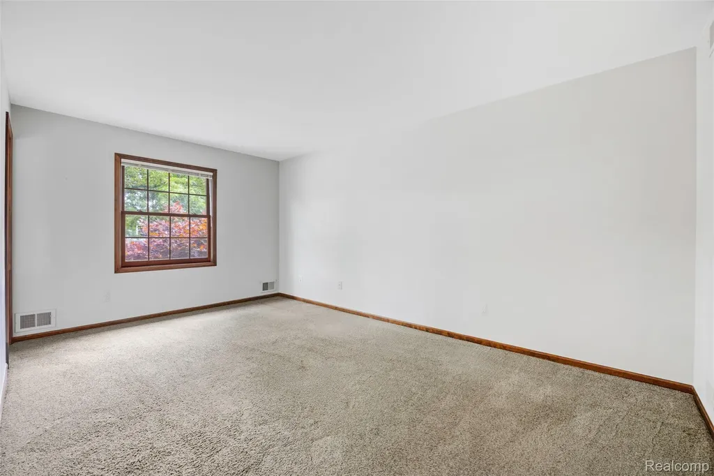 1765 Robindale Avenue Dearborn City MI 48128