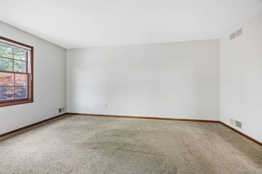 1765 Robindale Avenue Dearborn City MI 48128