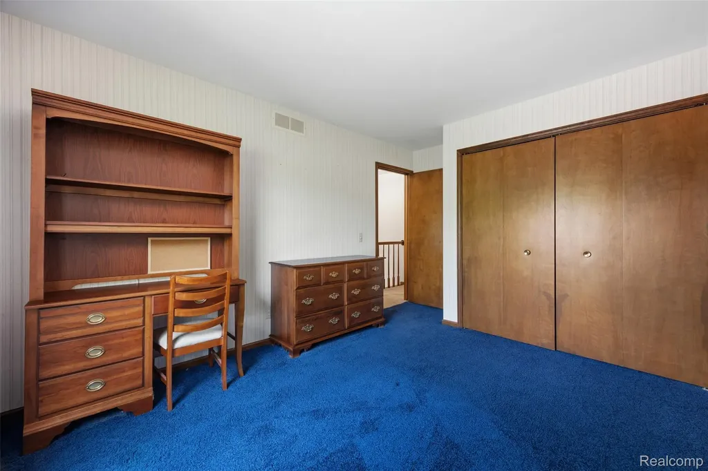 1765 Robindale Avenue Dearborn City MI 48128