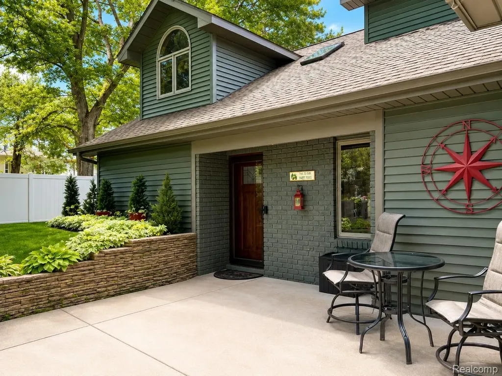 3752 Hiawatha Trail Grant Township MI 48748