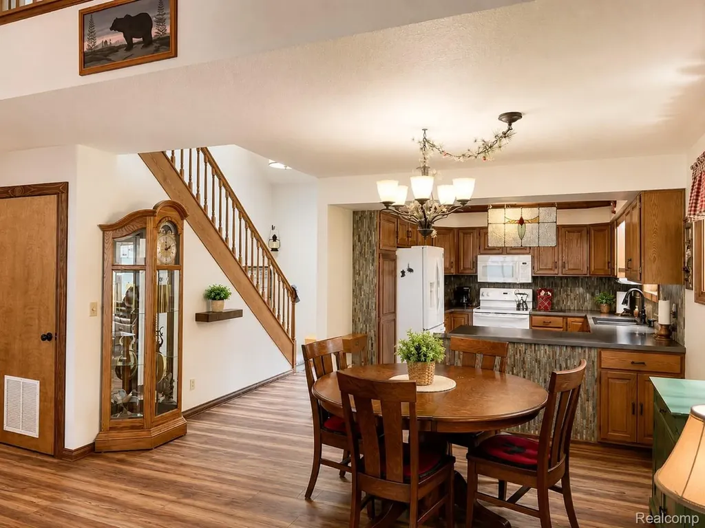 3752 Hiawatha Trail Grant Township MI 48748
