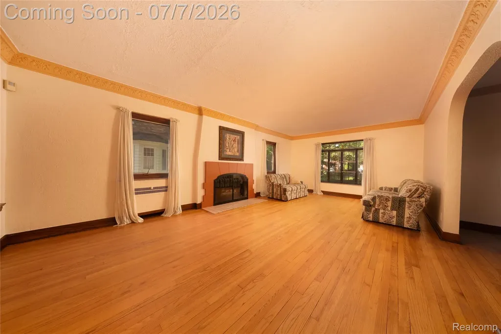 16580 Westmoreland Road Detroit City MI 48219