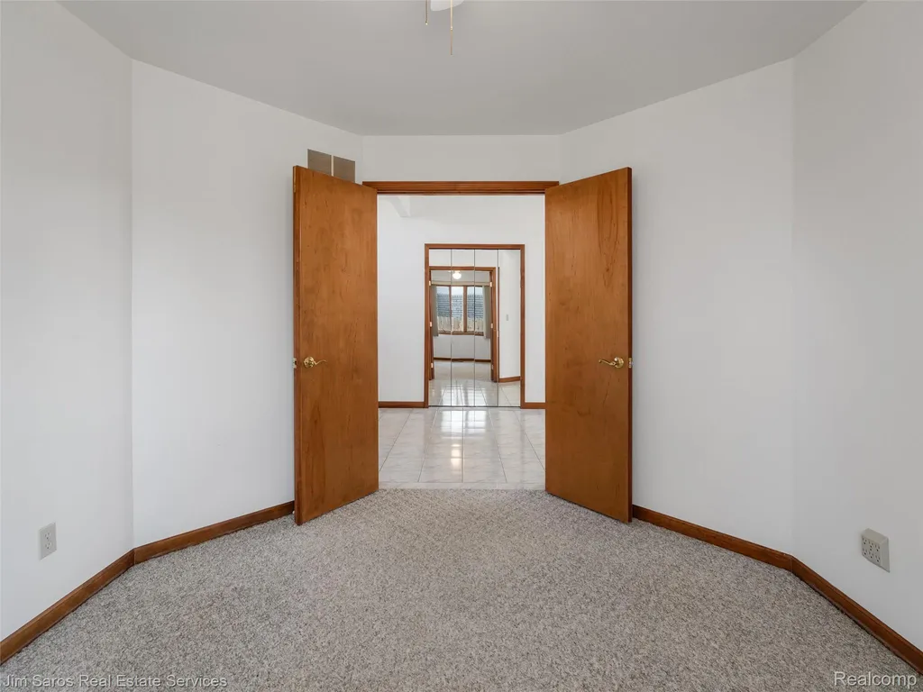 14008 Lakeshore Drive Sterling Heights City MI 48313