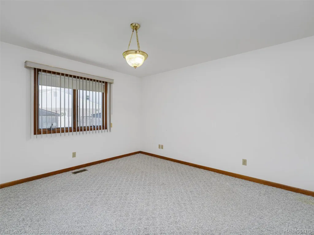 14008 Lakeshore Drive Sterling Heights City MI 48313