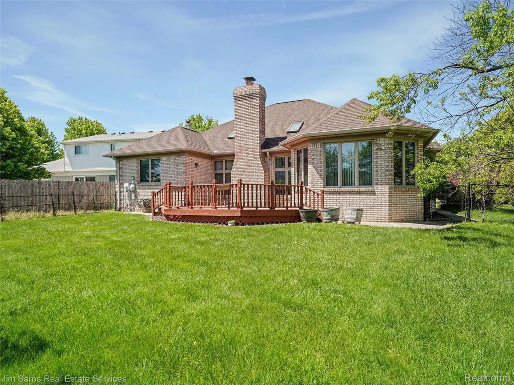 14008 Lakeshore Drive Sterling Heights City MI 48313