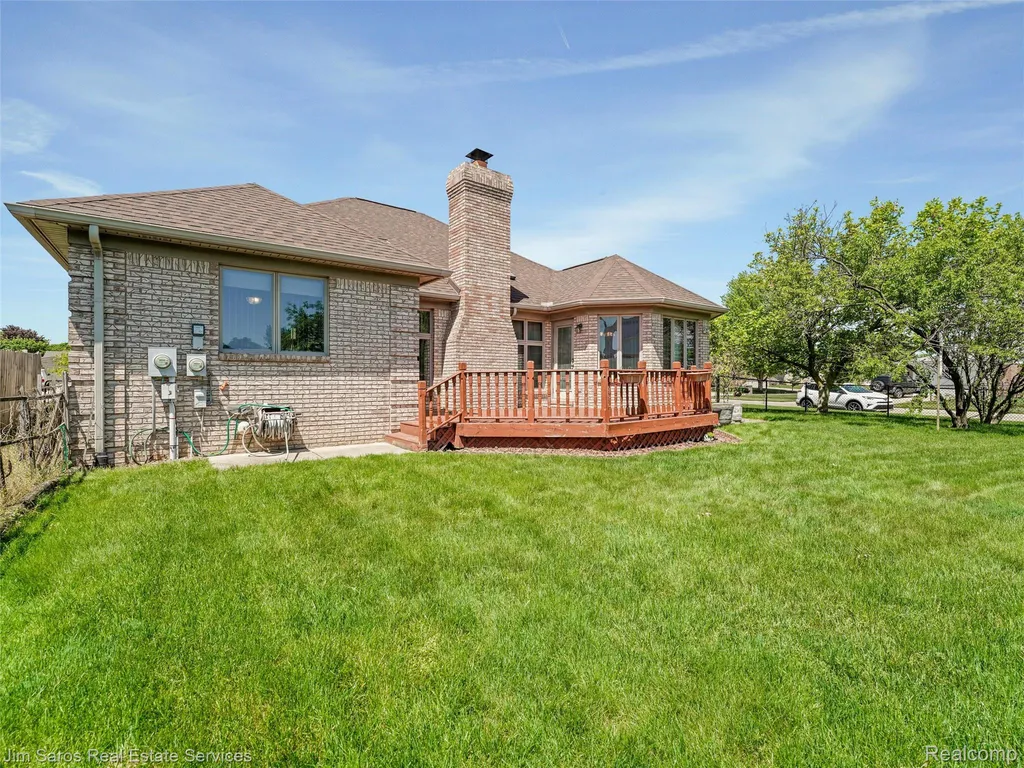 14008 Lakeshore Drive Sterling Heights City MI 48313