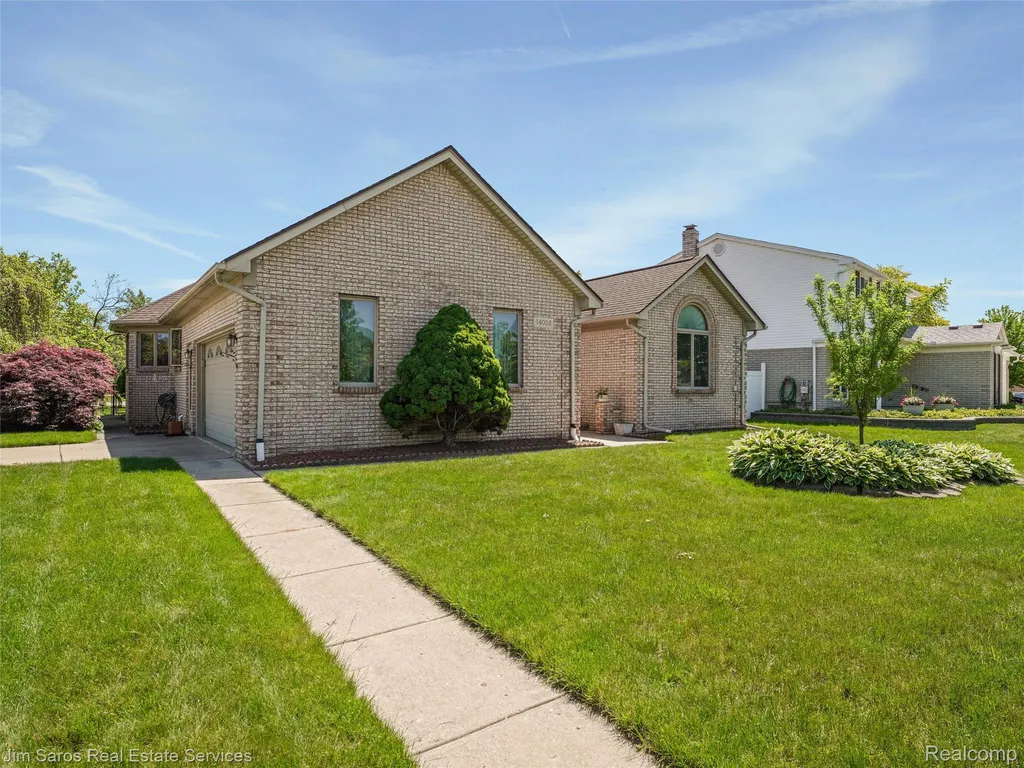 14008 Lakeshore Drive Sterling Heights City MI 48313