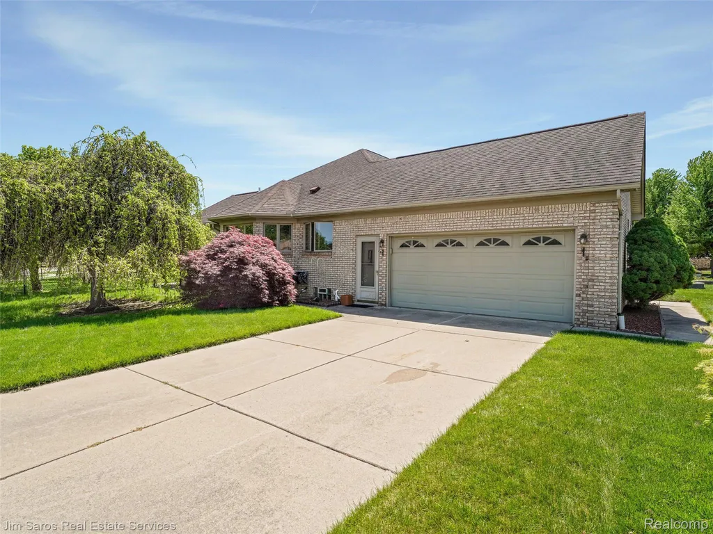 14008 Lakeshore Drive Sterling Heights City MI 48313