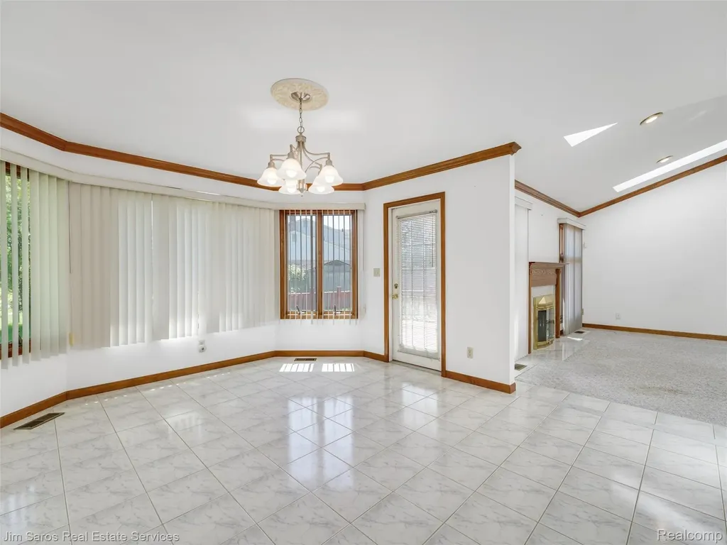 14008 Lakeshore Drive Sterling Heights City MI 48313