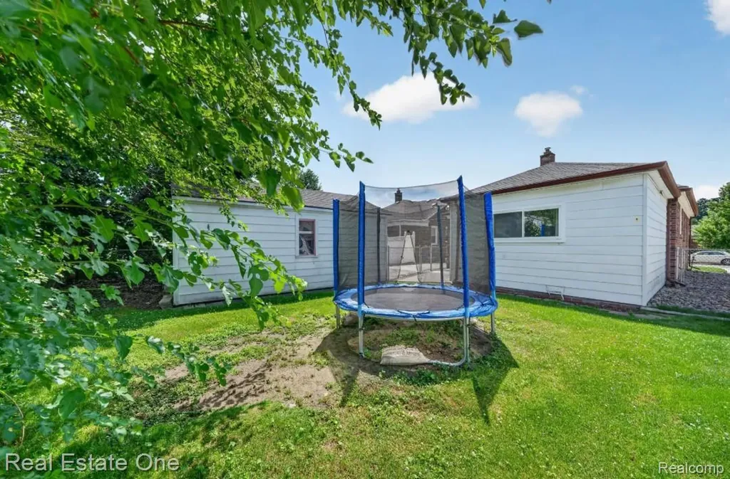 3237 Culver Avenue Dearborn City MI 48124
