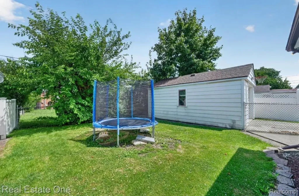 3237 Culver Avenue Dearborn City MI 48124
