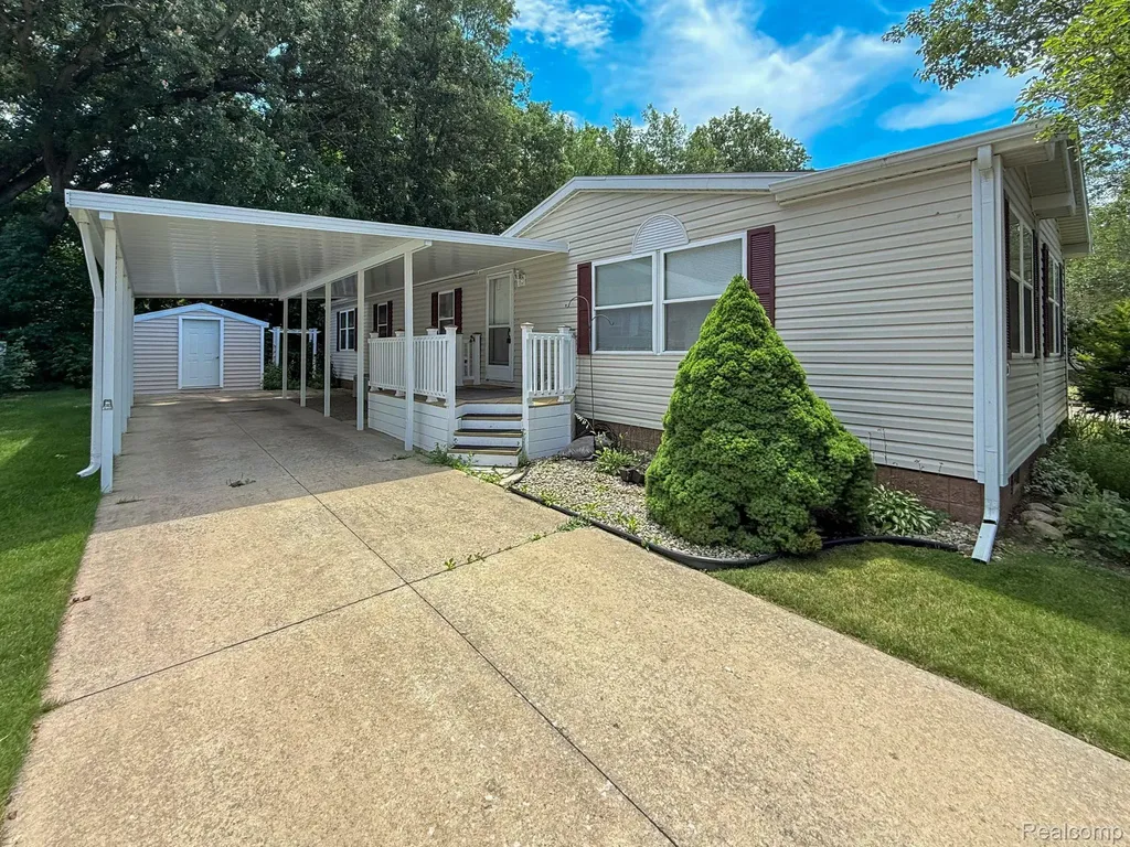 416 Raisin River Drive Adrian City MI 49221