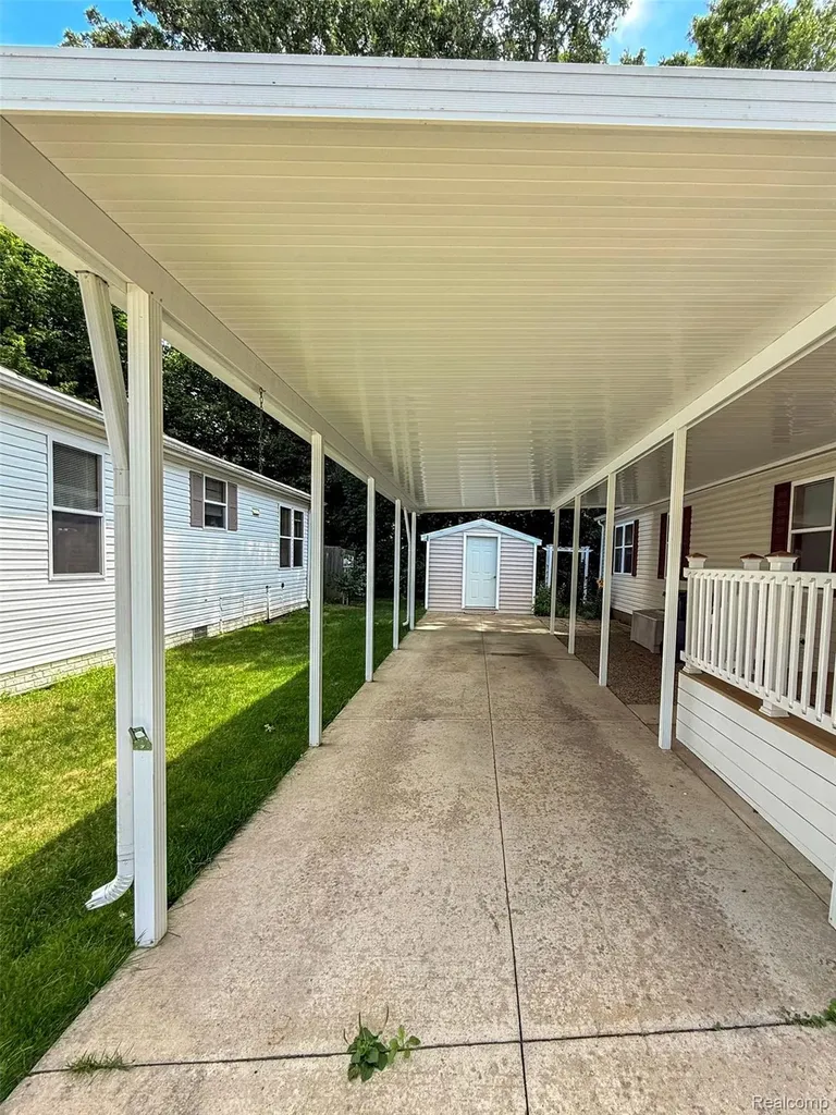 416 Raisin River Drive Adrian City MI 49221