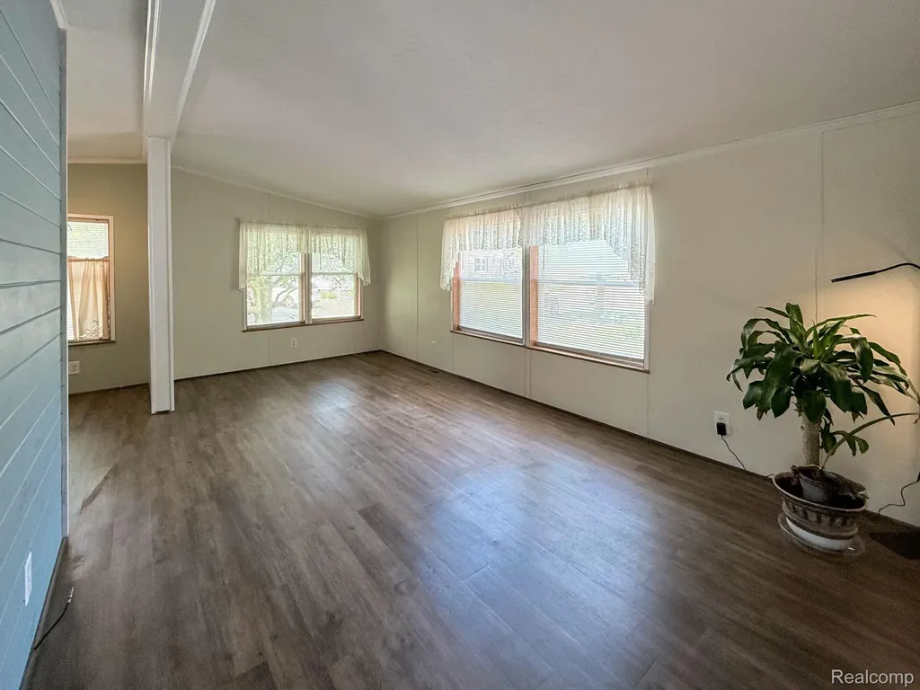 416 Raisin River Drive Adrian City MI 49221