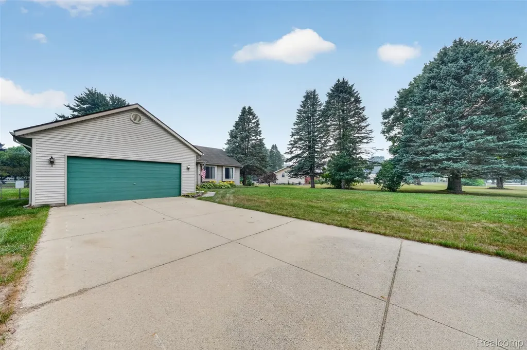 1705 Wild Cherry Lane Mayfield Township MI 48446