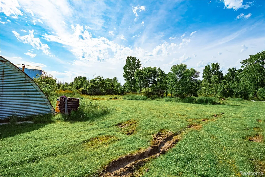 8384 Imlay City Road Kenockee Township MI 48006