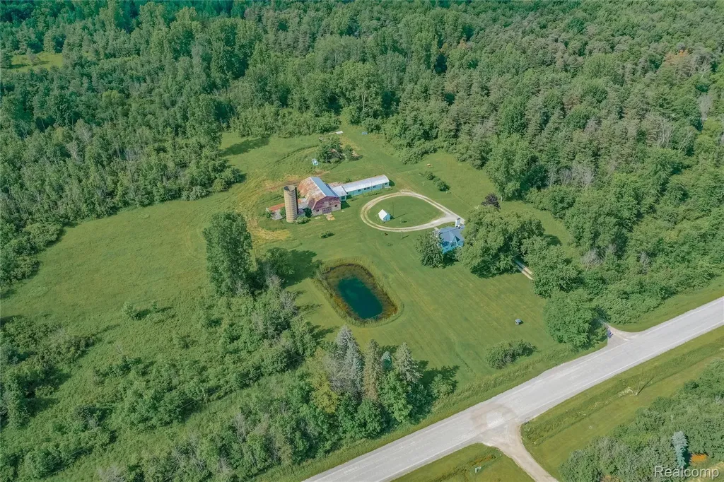 8384 Imlay City Road Kenockee Township MI 48006