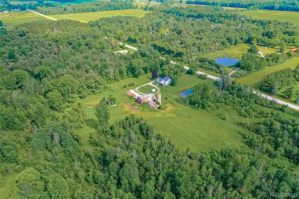 8384 Imlay City Road Kenockee Township MI 48006