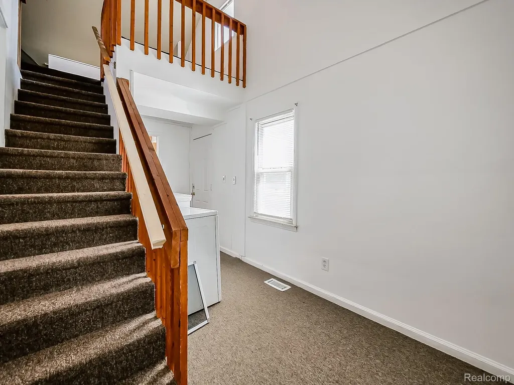 13957 San Jose Avenue Redford Charter Township MI 48239