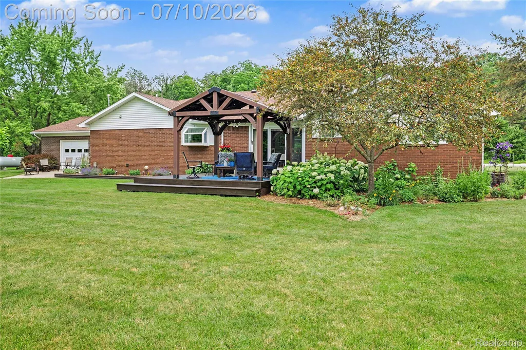 2180 Hurst Road St. Clair City MI 48079