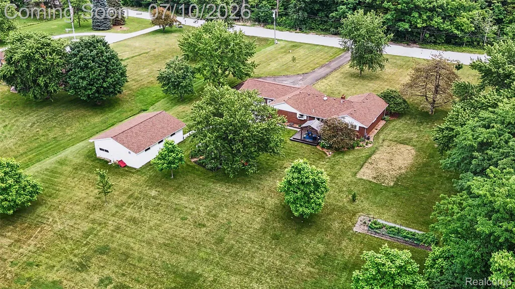 2180 Hurst Road St. Clair City MI 48079